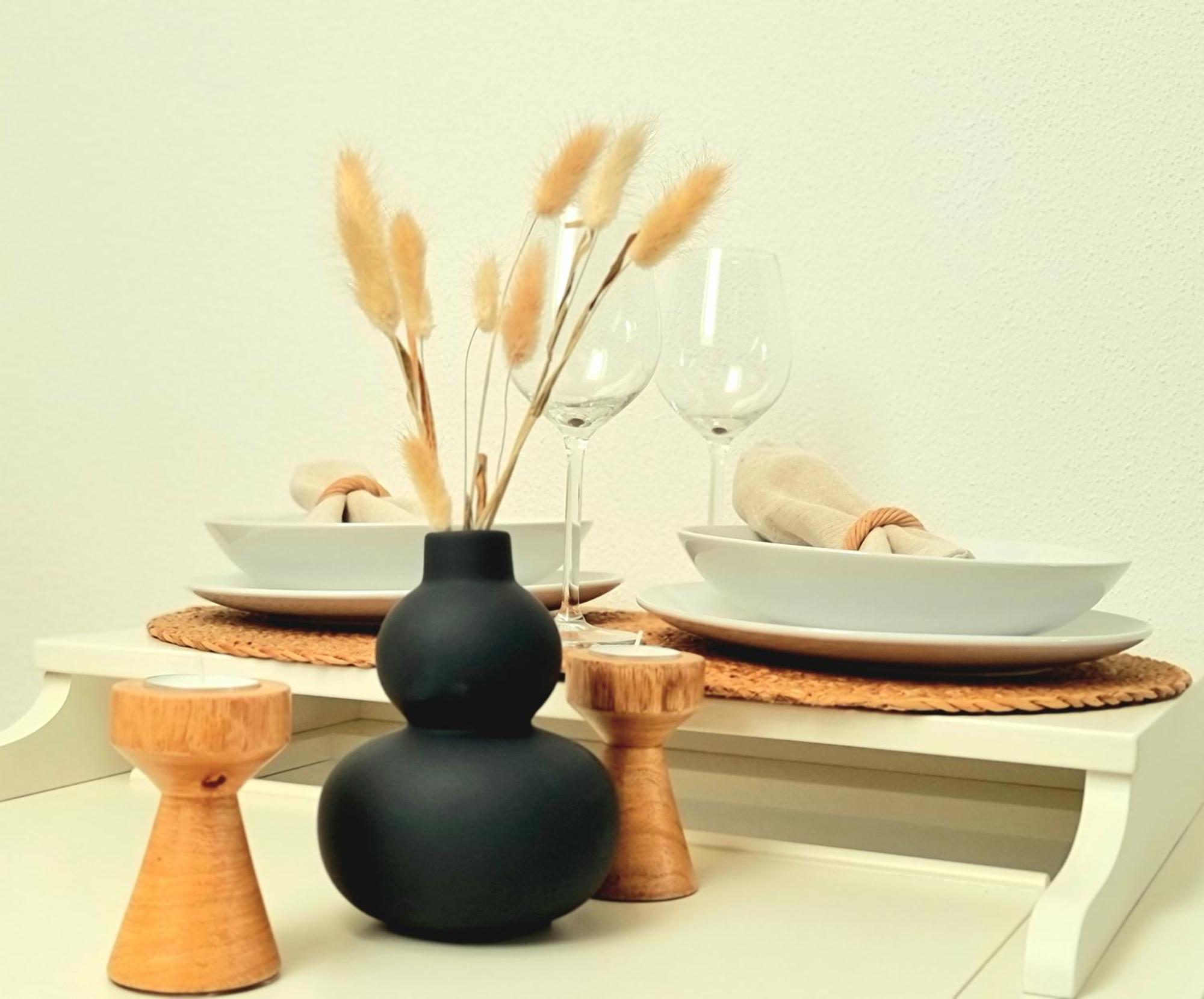 Homestay-Stylish, Zentral- Loft Apartment-Parking Инголщат Екстериор снимка